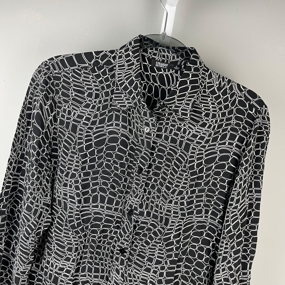 Straight to Hell Loretta Top Womens L Black White Reptile Croc Print Button Up